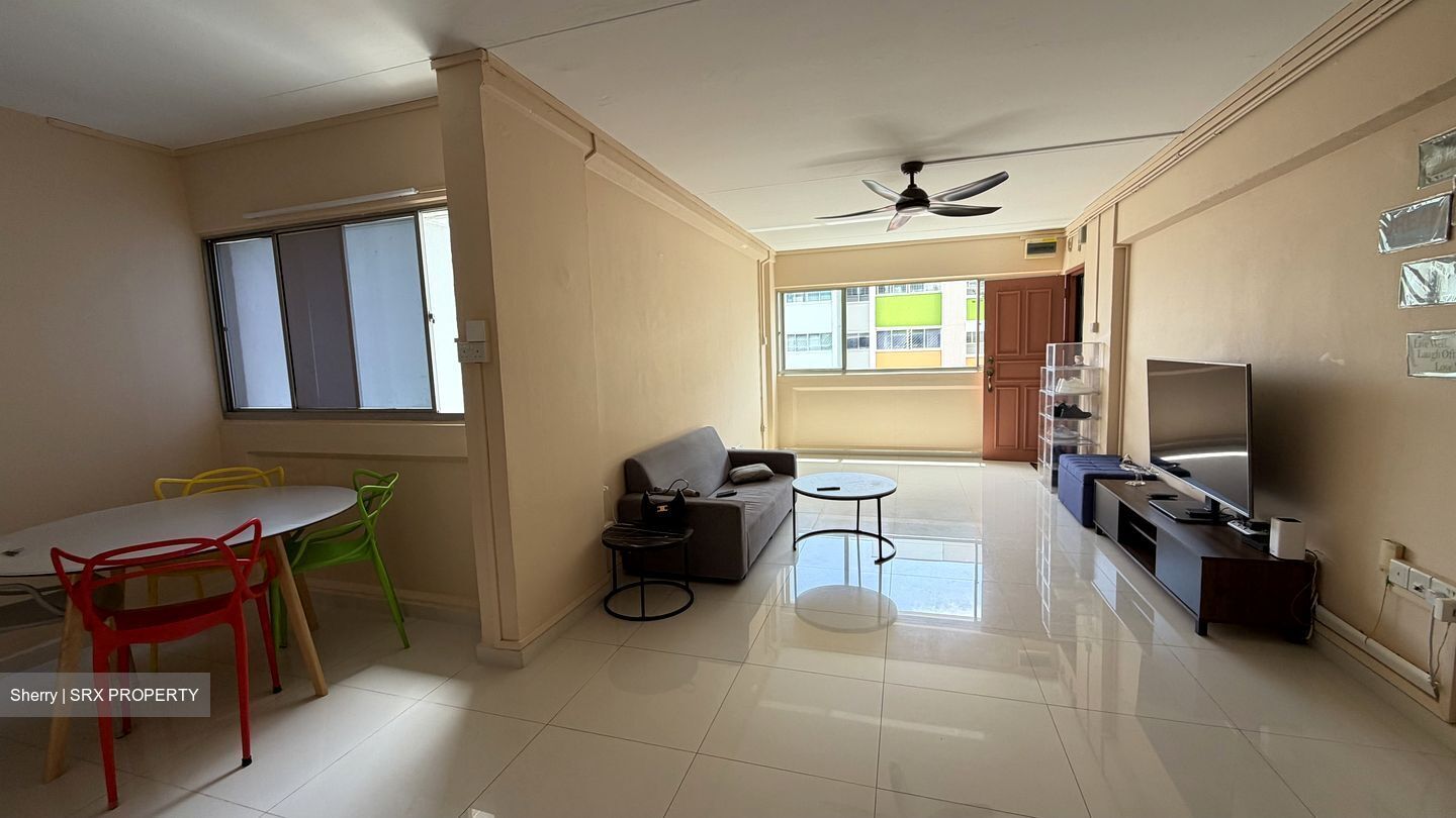 Blk 353 Yishun Jasmine (Yishun), HDB 4 Rooms #521507321